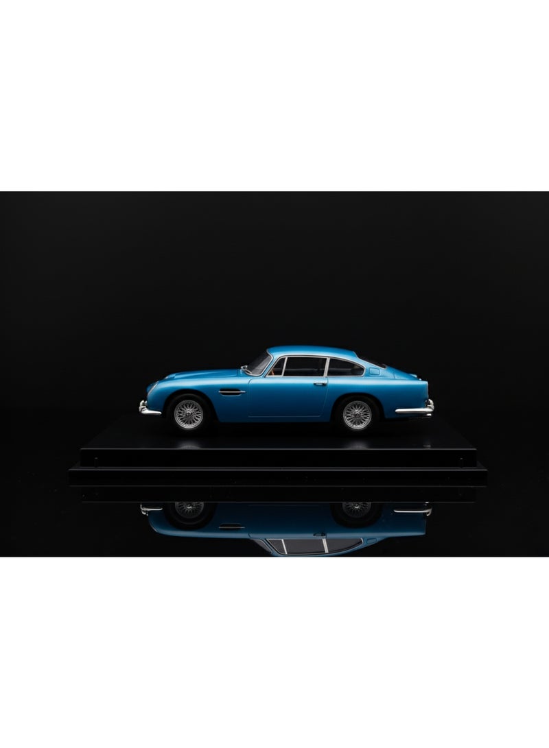 Welly Aston Martin DB5 Style Model Car | Classic Luxury Sports Coupe | Die-Cast Collectible | Blue - Image 5
